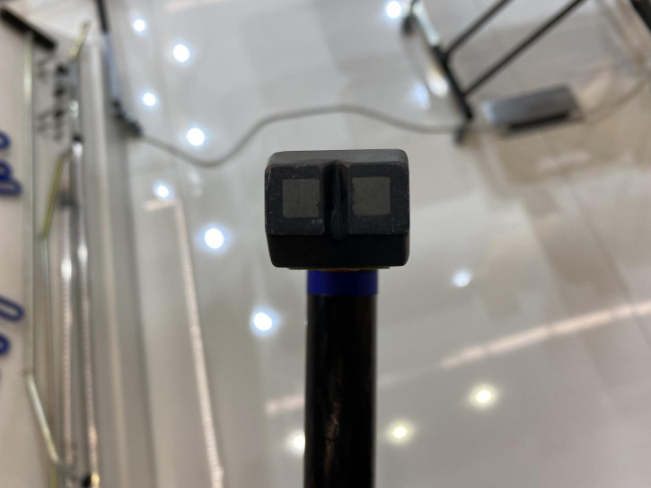 Hyundai Electronics – Massage apparaat met 4 opzetstukken en reiskoffer – Zilver – Hyundai