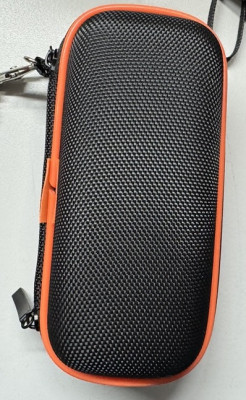 MD 888 _Macke an der Tasche_ Lackmessgerät +erkennt Verzinkung und magnetische Spachtelmasse, +Sensor aus verschleißfestem Rubin vollautomatisch, intuitiv, ohne Knöpfe